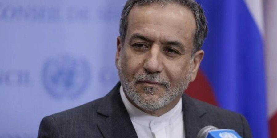 وزير الخارجية الإيراني يكشف تفاصيل لقائه مع الرئيس الروسي فلاديمير بوتين