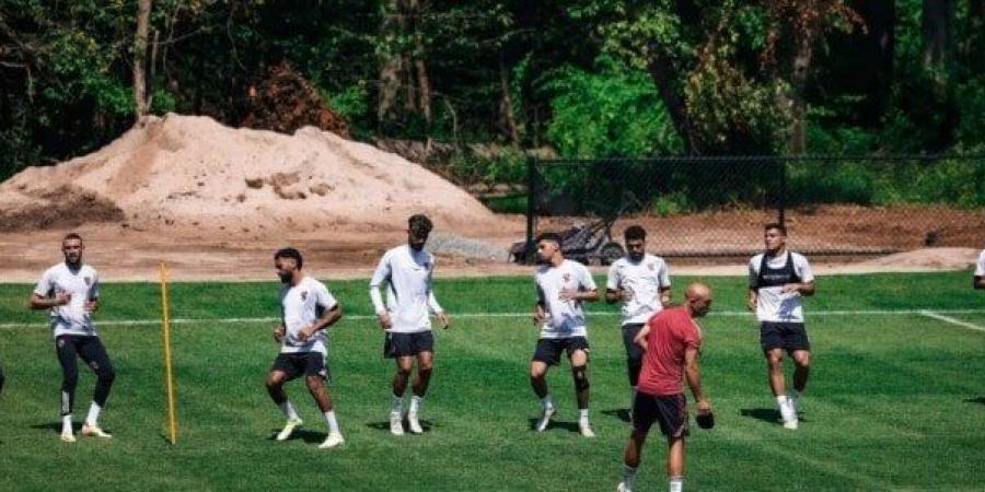 مران خفيف للاعبي الأهلي قبل مواجهة بورتو في كأس العالم للأندية