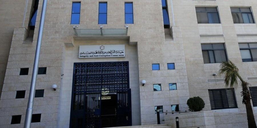 هيئة مكافحة الفساد تُحيل 46 قضية فساد في البلديات إلى القضاء