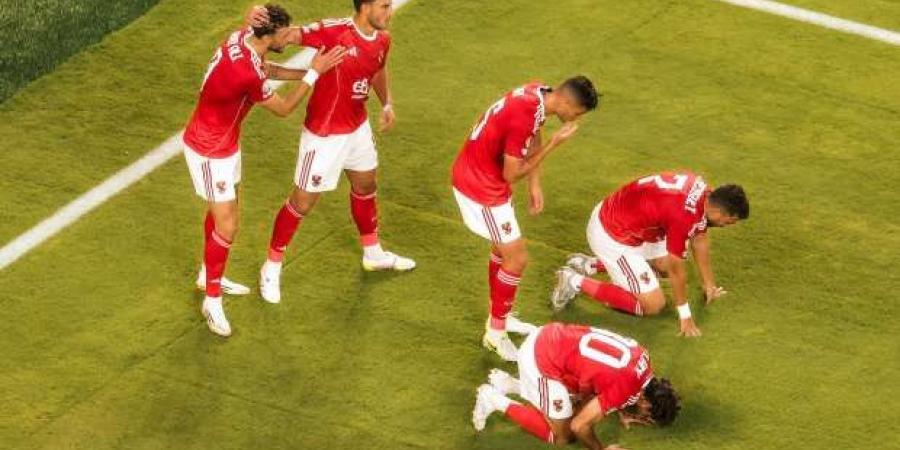 قناة الأهلي تكشف أجانب الفريق في الموسم الجديد.. ورحيل هذا الثنائي  