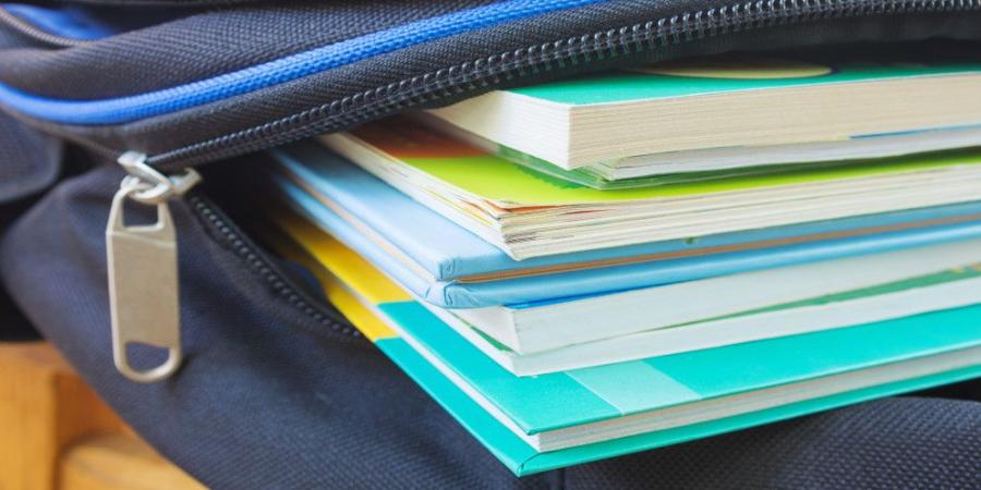 انتهاء المرحلة الثانية من تطوير كتب اللغة الإنجليزية للصفوف الزوجية