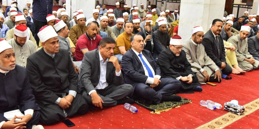 محافظ أسيوط يشهد احتفال مديرية الأوقاف بالعام الهجري الجديد 1447