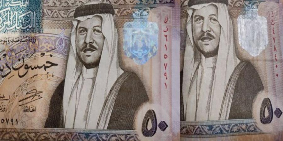 صرف كافة السلف المتأخرة للمعلمين مع نهاية الشهر الحالي