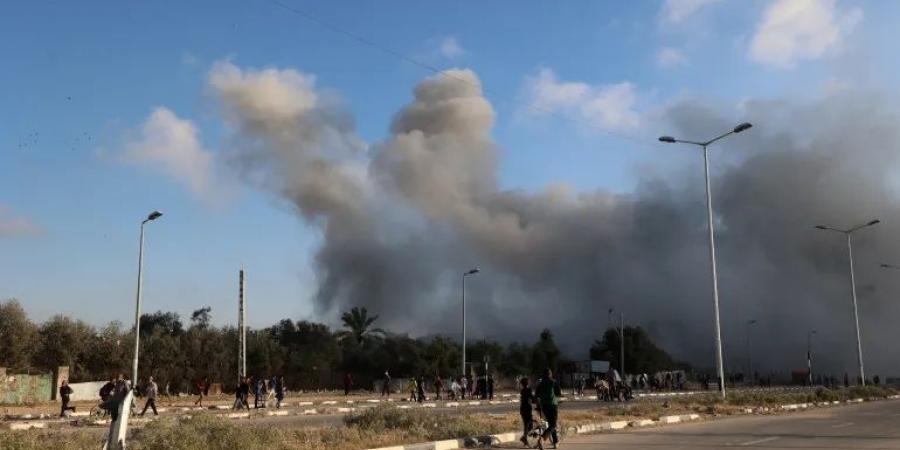 شهداء بغارات للعدو على خيام النازحين ومنتظري المساعدات بغزة