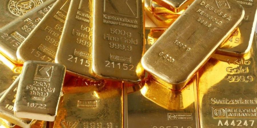 الذهب يرتفع بفضل ضعف الدولار