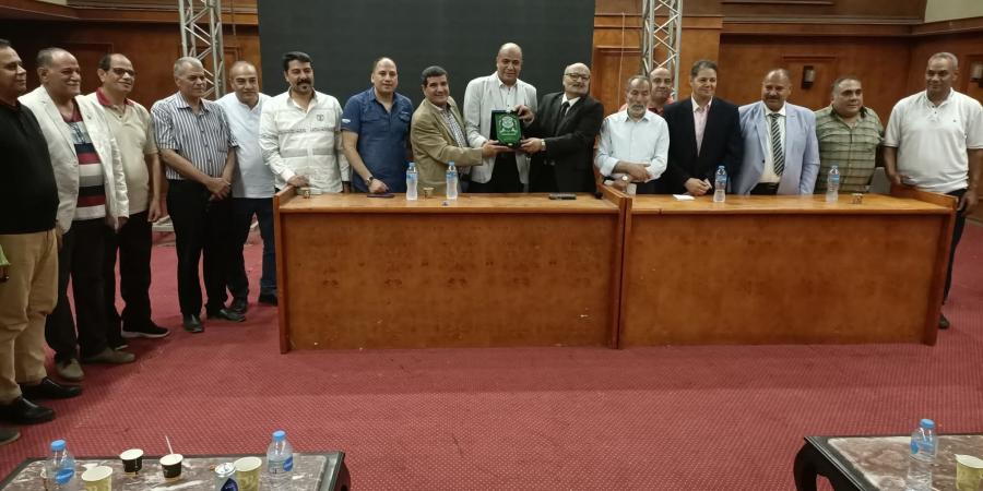 الضرائب تعقد ندوة بنادي الشرقية للتيسيرات الضريبيةوخدمة الممولين