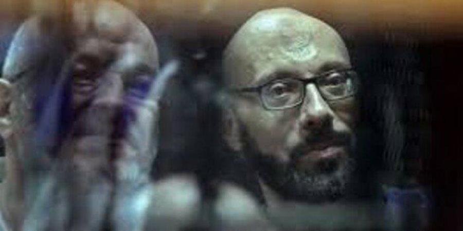 مفاجأة.. مدير مكتب محمد مرسي سرب وثائق سيادية مقابل 50 ألف دولار