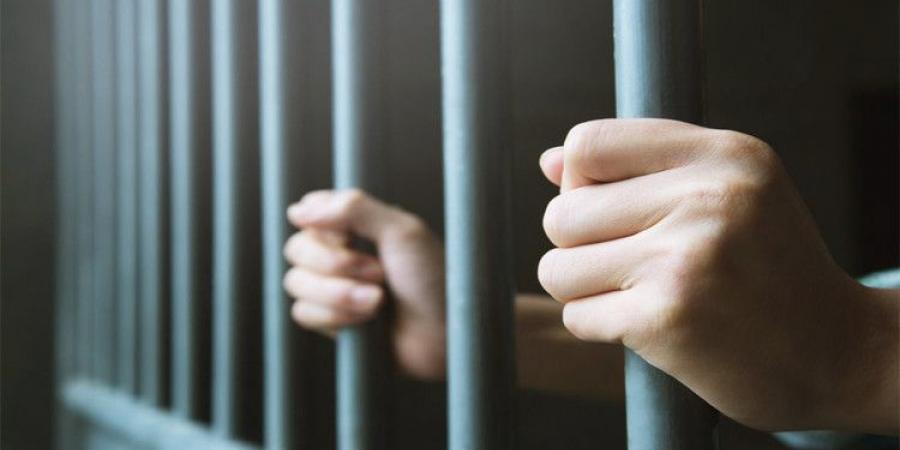 15 سنة سجناً لفتاة أدينت بتهريب الكوكايين عبر ميناء حلق الوادي