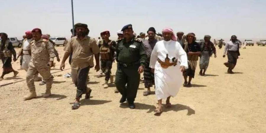رئيس حلف قبائل حضرموت يُطلق تحركًا عسكريًا في الهضبة لدعم الأمن