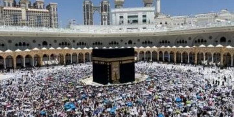 خدمات متكاملة للعناية بسجاد المسجد النبوي لراحة المصلين