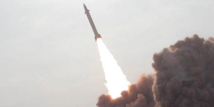 جيش الاحتلال الإسرائيلي يعلن اعتراض صاروخ أُطلق من اليمن.. والحوثيون يتوعدون بمزيد من الضربات