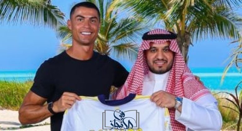كومو يكشف حقيقة "الطلب المفاجئ" للتعاقد مع رونالدو!