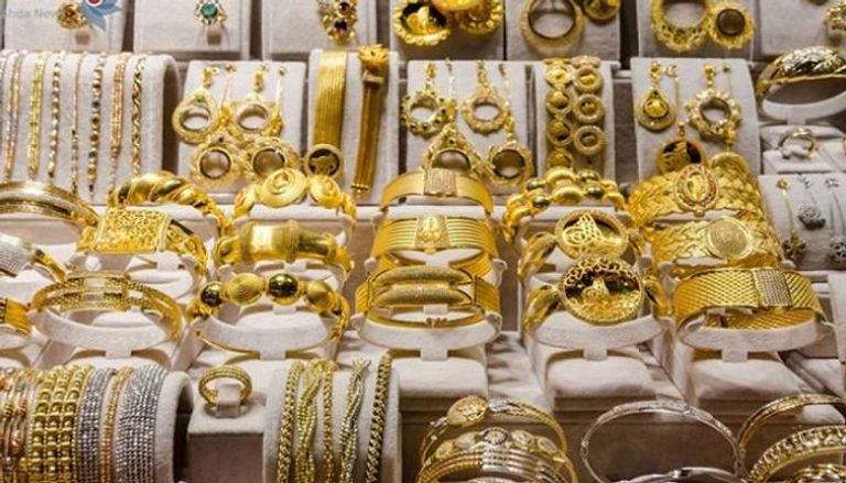 انخفاض طفيف يضرب الذهب في السعودية