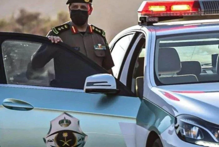 غرامة بأكثر من 5000 ريال سعودي على مخالفة المراوغة بين المركبات على الطرق العامة
