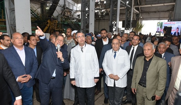 خطة حكومية طموحة: تطوير مصانع قصب السكر المصرية لتحقيق الاكتفاء الذاتي وحماية البيئة