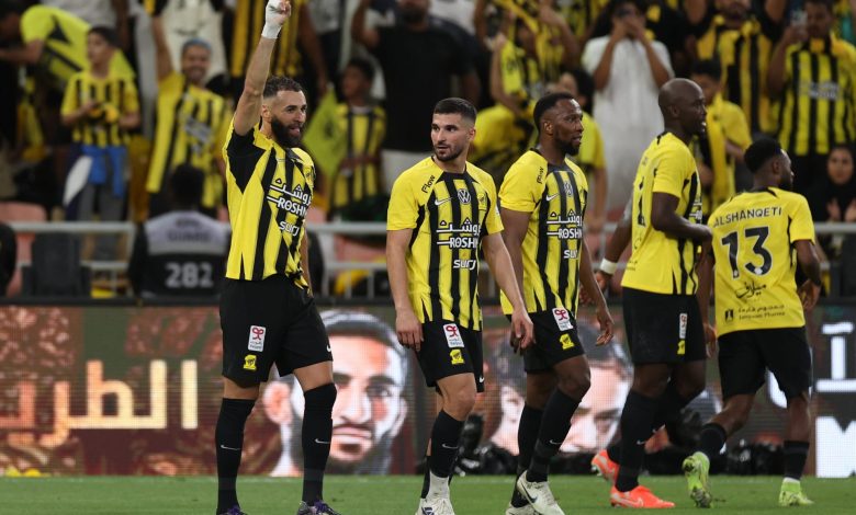 الاتحاد يدفع ثمن انتقال هيرنانديز إلى الهلال ووكيل أعماله يحسم الجدل