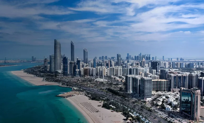 أبوظبي تكشف عن أول حديقة "ديزني لاند" في الشرق الأوسط بجزيرة ياس