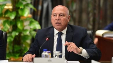وزير الصناعة