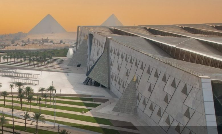 الأهرامات المصرية والمتحف الكبير: ريادة سياحية عالمية باعتراف "ناشيونال جيوجرافيك"