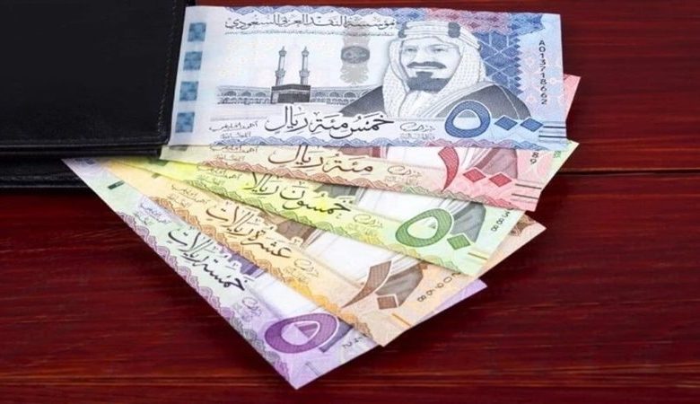 هبوط جماعي في أسعار صرف الريال السعودي أمام الجنيه المصري الأربعاء 16 يوليو 2025