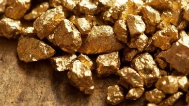 الذهب والأحجار الكريمة