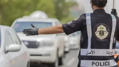 غرامة بأكثر من 5000 ريال سعودي على كسر الإشارة الضوئية الحمراء