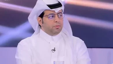 الأحمري يفتح النار على قائد الهلال السابق