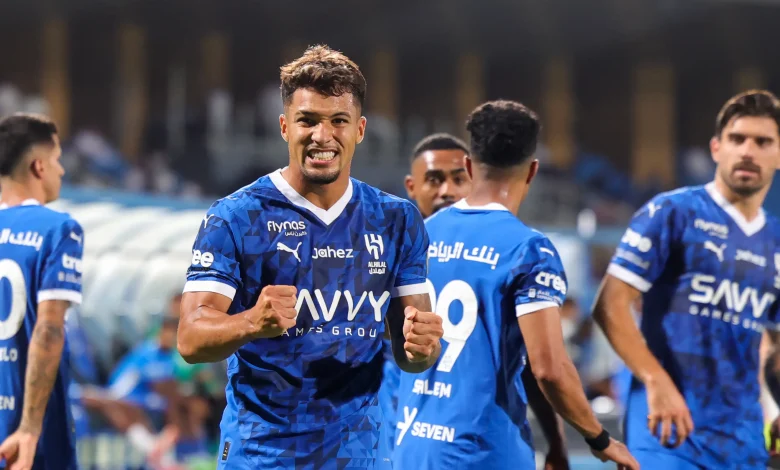 الجماز يزلزل روشن بحسم مصير لاعب الهلال