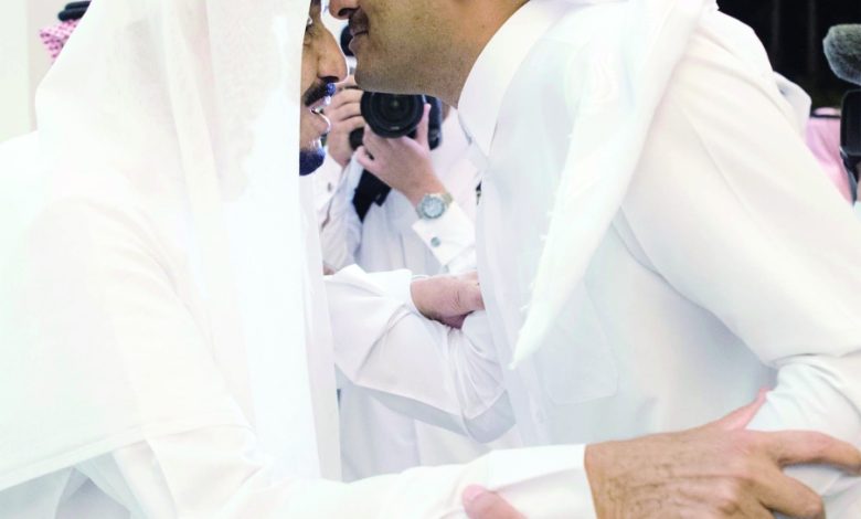 أمير قطر وخادم الحرمين