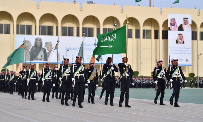 التسجيل في بكالوريوس كلية الملك خالد العسكرية 1447 الموعد وشروط القبول