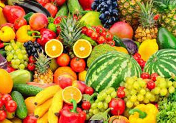 سعر الفواكه اليوم 14/7/2025 في مصر.. انخفاض التفاح واستقرار الموز والعنب