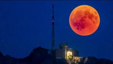 «القمر الدموي» خسوف كلي للقمر في السعودية.. في هذا الموعد«القمر الدموي» خسوف كلي للقمر في السعودية.. في هذا الموعد