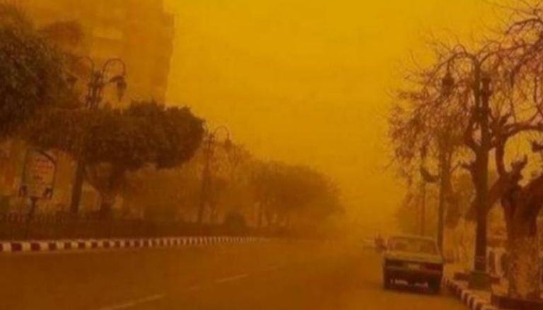 بيان عاجل من الأرصاد بشأن عاصفة ترابية تضرب القاهرة الكبرى