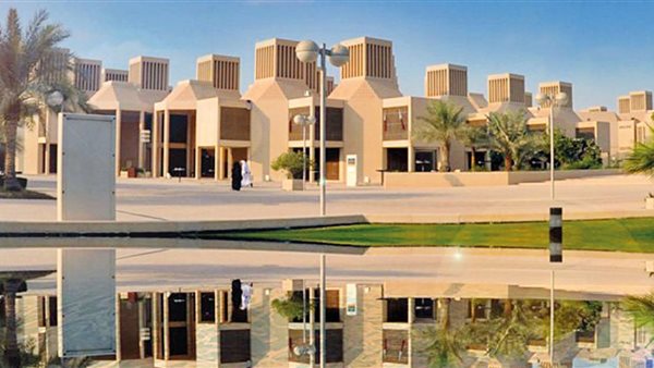جامعة قطر 2025 آخر موعد للتقديم الالكتروني والتخصصات المتاحة