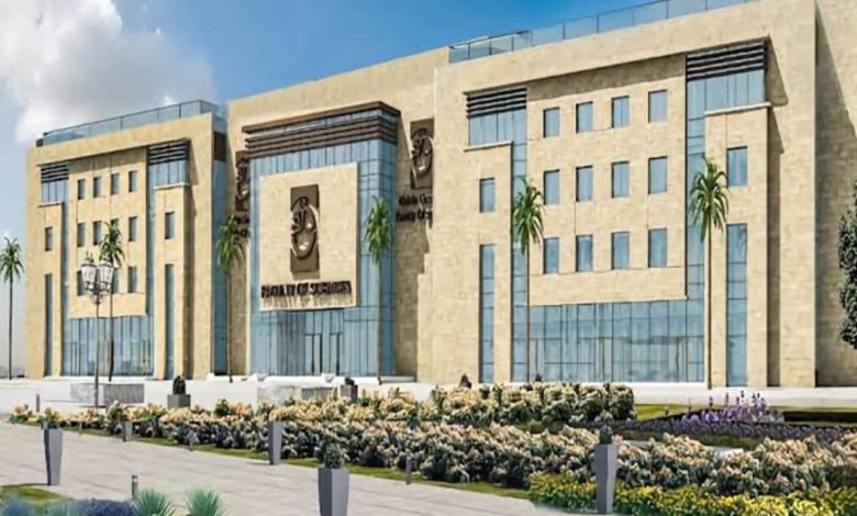 جامعة حلوان الأهلية تعلن برنامج بكالوريوس الطب والجراحة MBBS