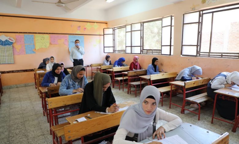 رابط نتيجة الدبلومات الفنية 2025 بالاسم ورقم الجلوس.. استعلم فورًا