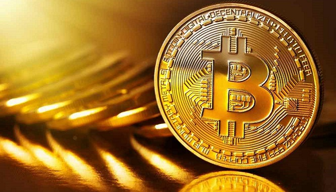 سعر البيتكوين اليوم بالدولار.. هل تستمر الارتفاعات أم تبدأ موجة تصحيح؟