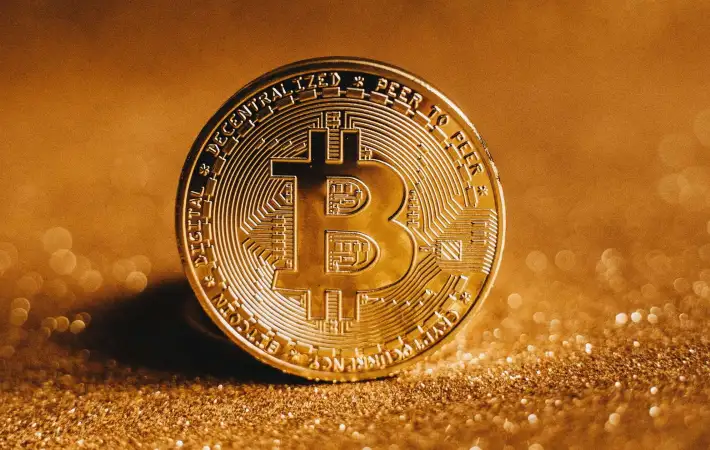 سعر البيتكوين مقابل الدولار اليوم
