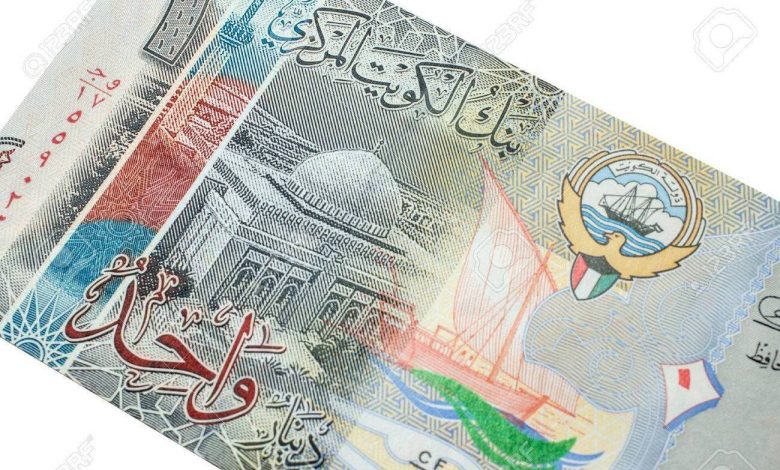 سعر الدينار الكويتي أمام الجنيه المصري اليوم