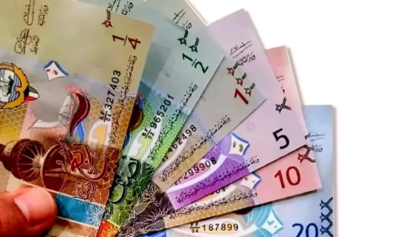 سعر الدينار الكويتي مقابل الجنيه المصري اليوم.. هل يستمر في الصعود؟