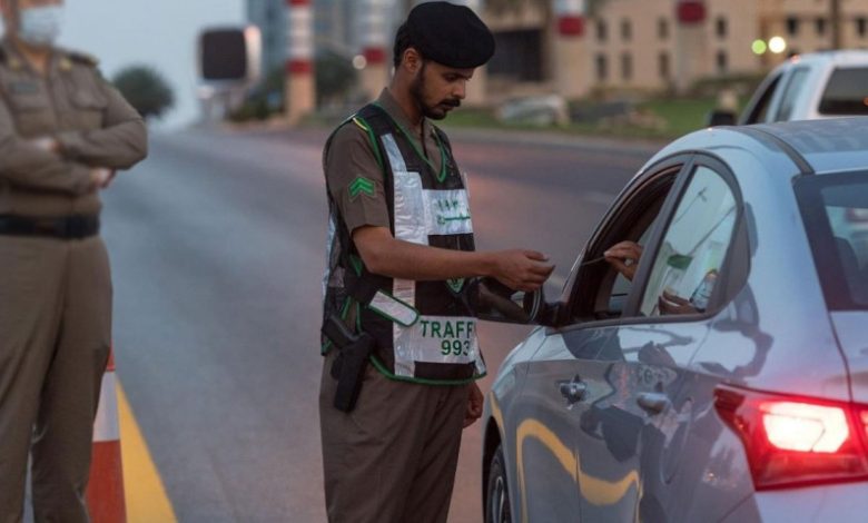 المرور السعودي يحذر من مخالفة بسبب "علامات الطريق"