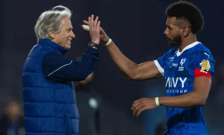 البليهي باقٍ في الهلال رغم شائعات "الطرد"!