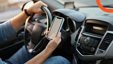احذر غرامة استخدام الجهاز المحمول أثناء قيادة المركبة في السعودية