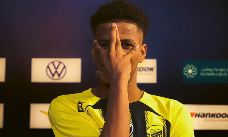 محمد برناوي ينضم للاتحاد بعد رحيله عن الهلال