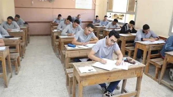 نتيجة الدبلومات الفنية 2025 لجميع الشعب.. استعلم بالاسم عن شهادة الصنايع والتجاري والزراعي