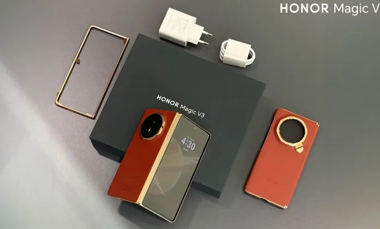 هاتف Honor Magic V3 القابل للطي.. أنحف هاتف فلاجمب لعام 2025