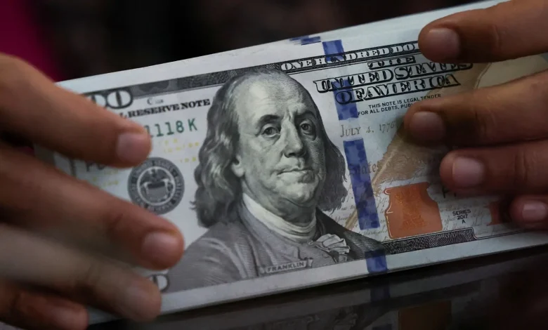 تغيرات ملحوظة في سعر الدولار اليوم في سوريا يوم الأربعاء الموافق 13 أغسطس 2025 وتحولات الليرة